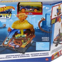 Игрален комплект Hot Wheels City Burger Drive с количка / Бургер ресторант, снимка 1 - Коли, камиони, мотори, писти - 44401863