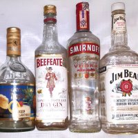 Стари бутилки от алкохол, вино и др., празни, снимка 1 - Колекции - 35683198