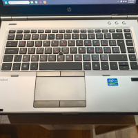 HP EliteBook 8460p + докинг станция, снимка 2 - Лаптопи за работа - 44749991