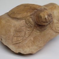 Дървена гъба водна костенурка ръчна изработка уникален подарък, снимка 8 - Статуетки - 36804590