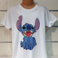 Нова бяла детска тениска с дигитален печат Стич (Stitch), снимка 3 - Детски тениски и потници - 38168198