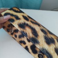 Елегантна леопардова кожена чантичка с дълга дръжка , снимка 4 - Чанти - 37932235