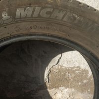 Зимни гуми Мишелин  205/60/16R, снимка 2 - Гуми и джанти - 38432313