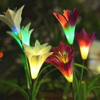 1+1 ОФЕРТА Соларна лампа лилиум Solar Light Flower, снимка 1 - Соларни лампи - 38096430