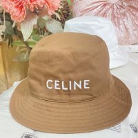 Шапка Селин*Celine OFF white, снимка 6 - Шапки - 44336139