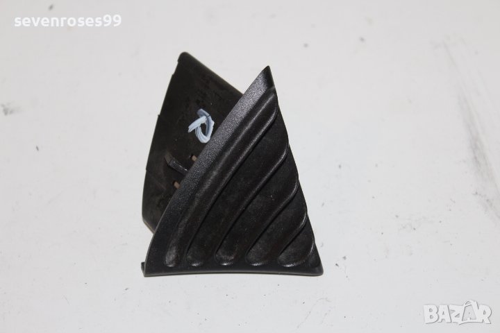 Духалка дясна горна част табло Форд Фокус 1 1.8tdci 90 Ford Focus 2000 хечбек, снимка 1