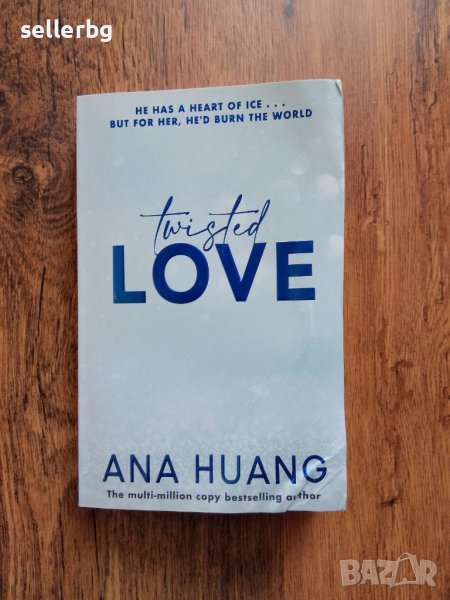 Twisted Live - любовен роман от Ana Huang на английски език , снимка 1