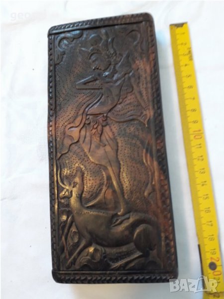 Уникат стара дървена резбована кутия за бижута, снимка 1