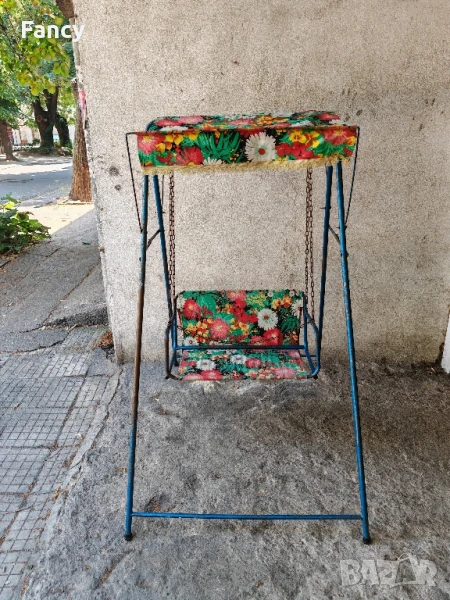 Стара градинска люлка, снимка 1