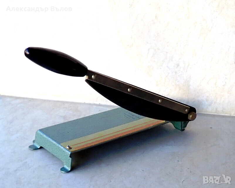 Стара Немска Гилотина за Снимки Фотохартия Рязане Снимки, снимка 1