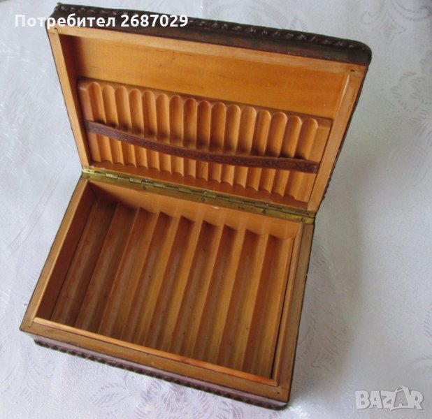Стара кожена кутия за цигари, снимка 1