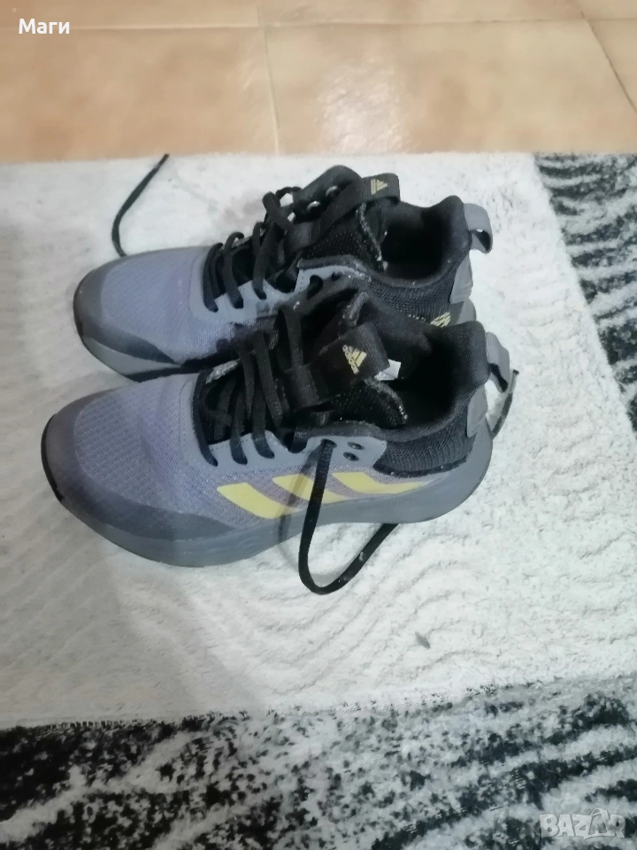 Детски маратонки Adidas , снимка 1