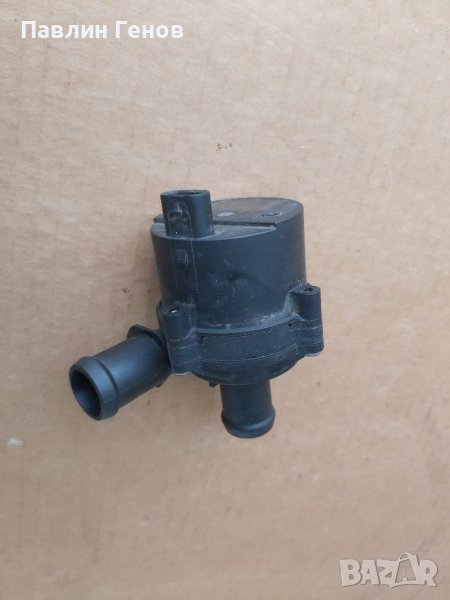 Допълнителна водна помпа VW 5Q0 965 567 J / 5Q0965567J , Audi, Volkswagen, снимка 1