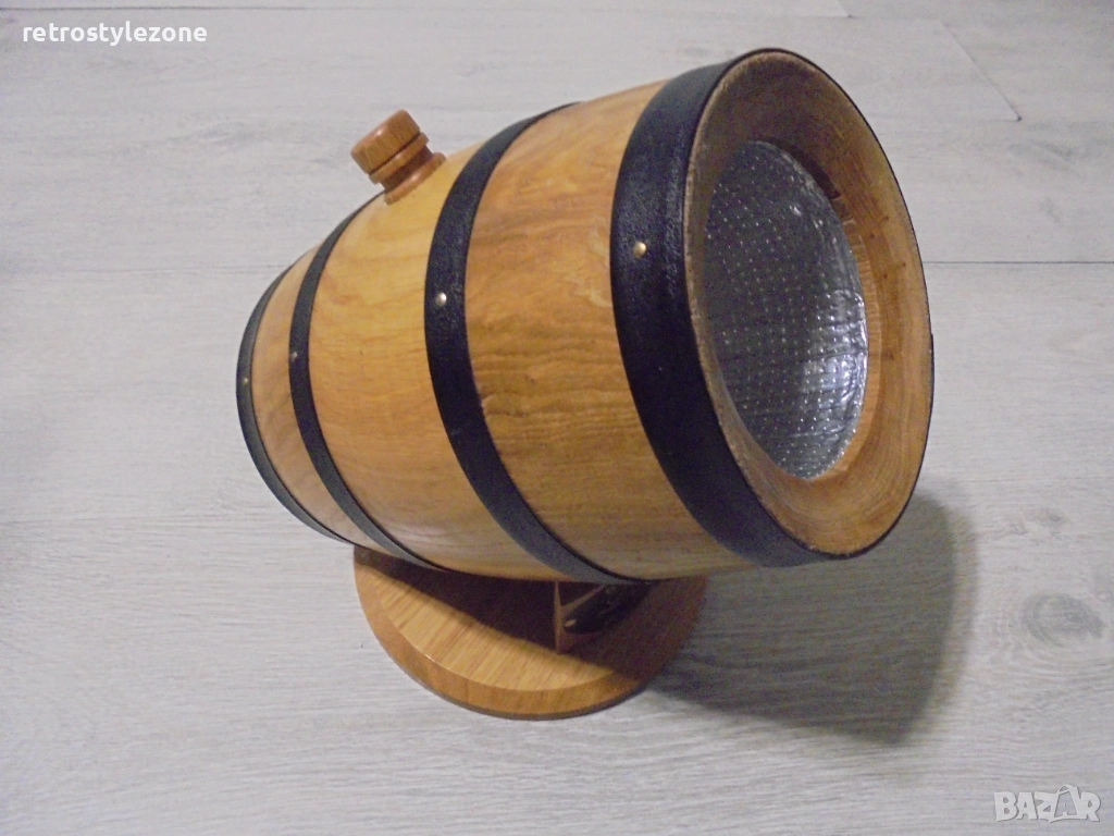 № 8394 Стара дървена поставка за бутилка  , снимка 1