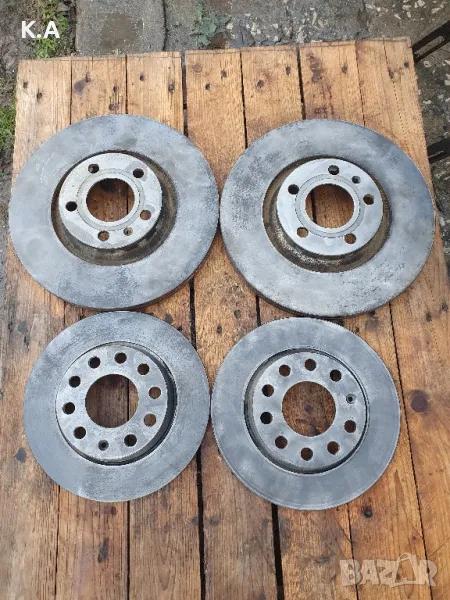 Спирачни дискове Audi A4 B6 2.5 180, снимка 1
