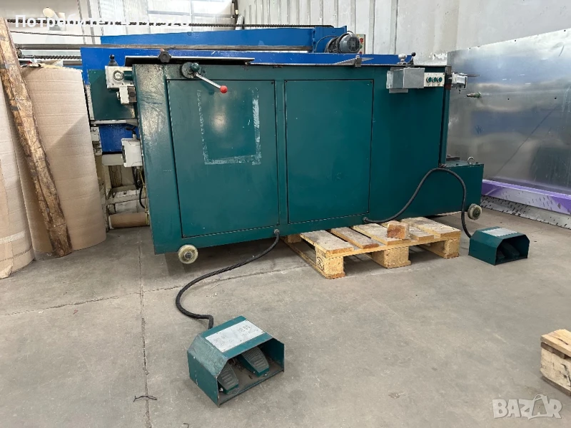 Продавам машина за надлъжно скопчаване на въздуховоди и фасони Comifo, снимка 1