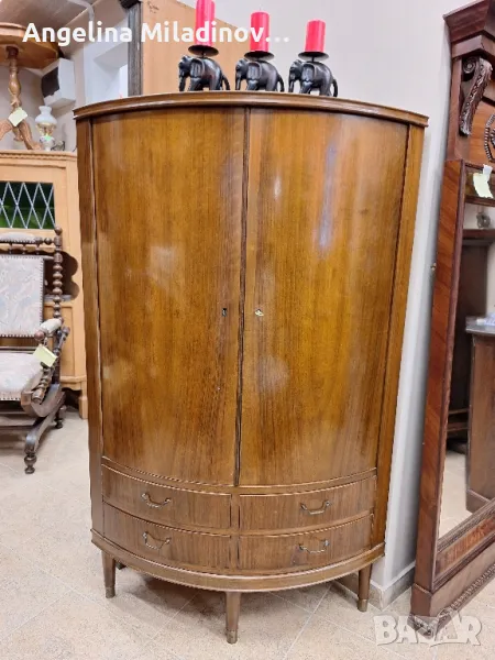 Винтидж ъглов шкаф дъб масив , снимка 1