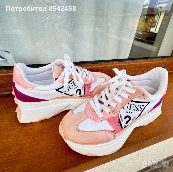Дамкси обувки Guess-оригинални, снимка 1