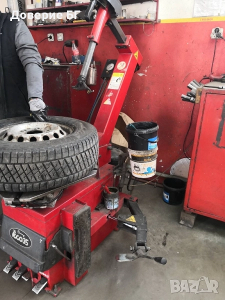 TECO 35 – Машина за монтаж и демонтаж на гуми, снимка 1