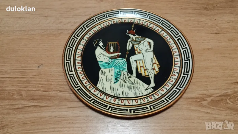 Красива  чиния от Гърция., снимка 1