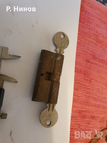 Патронник със секретни ключове 62 мм равностранен, снимка 4 - Входни врати - 35010815