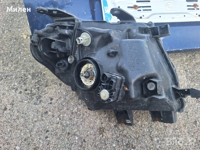 Ляв Фар За Форд Рейнджър от 2012-2015 Година Ford Ranger , снимка 4 - Части - 41892615