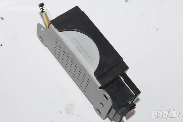 Усилвател антена Фолксваген Голф 6 VW Golf 6 4врати хечбек 5M0035570B, снимка 4 - Части - 48709516