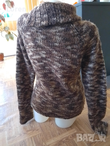 Подарявам!Топла блуза/пуловер, снимка 4 - Блузи с дълъг ръкав и пуловери - 44756700