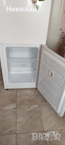 Голям хладилник с фризер Indesit, Перфектно работеш хладилник, комбиниран хладилник с фризер, снимка 3 - Хладилници - 42781333