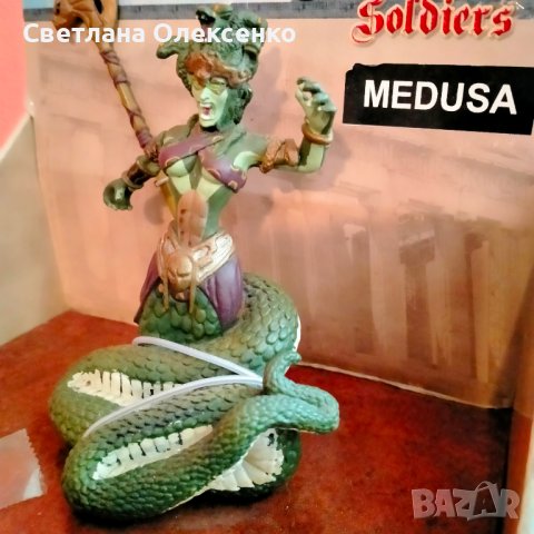 Колекционерска фигурка CollectA Medusa 88422 , снимка 9 - Колекции - 37981101