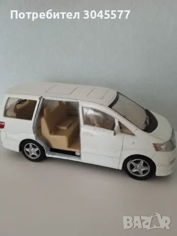 Кола Количка TOYOTA ALPHARD от Kinsmart, снимка 1