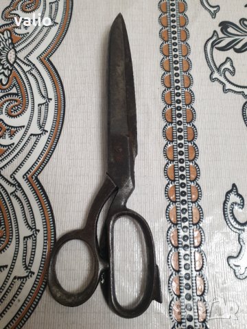Стара българска ножица , снимка 1 - Антикварни и старинни предмети - 32148063