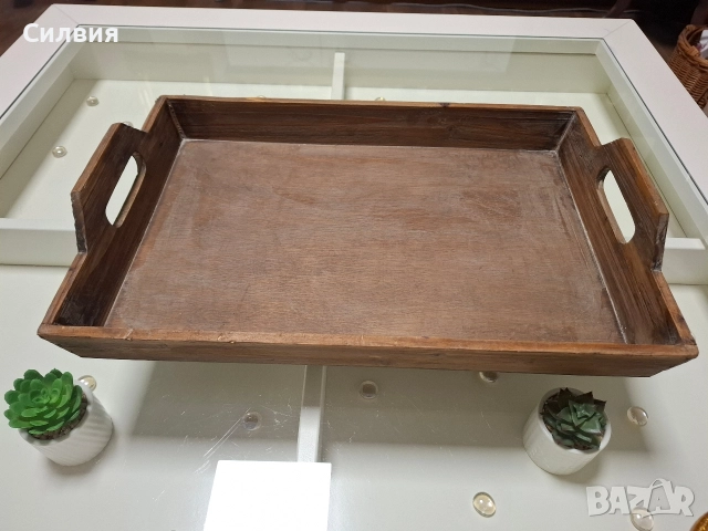 Поднос от дърво