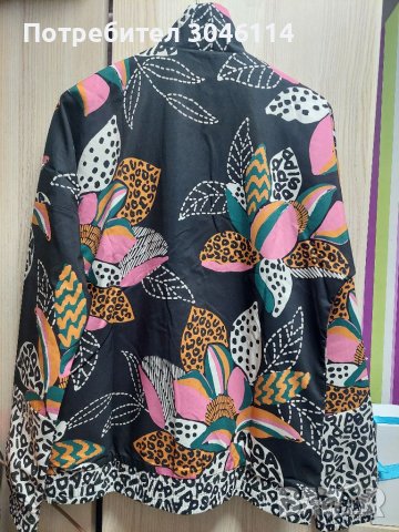 Дамска ветровка Adidas, снимка 6 - Якета - 37802743