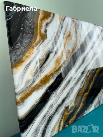 Абстрактна картина от епоксидна смола , снимка 2 - Картини - 54120040