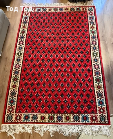 Чипровски килим Пиротчанки