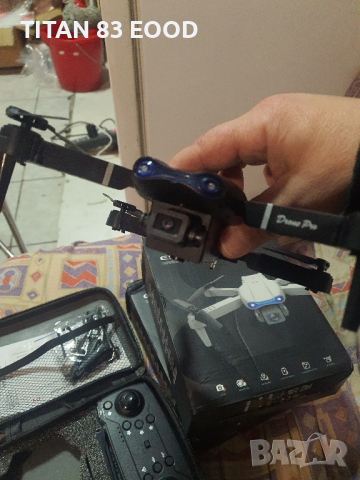Дрон с 4К HD камера E99 Drone Pro, снимка 3 - Дронове и аксесоари - 44672162