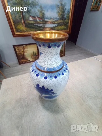 Китайска ваза Клоазоне (Cloisonné) – изящна изработка от мед, емайл и позлата (21х11 см), снимка 9 - Вази - 55946336