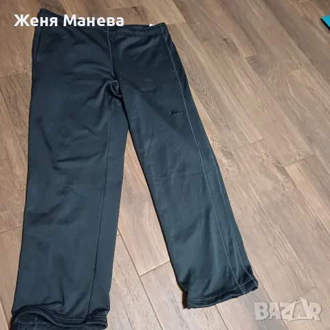 Nike Therma-FIT спортно долнище – размер M, снимка 4 - Спортни дрехи, екипи - 56324887