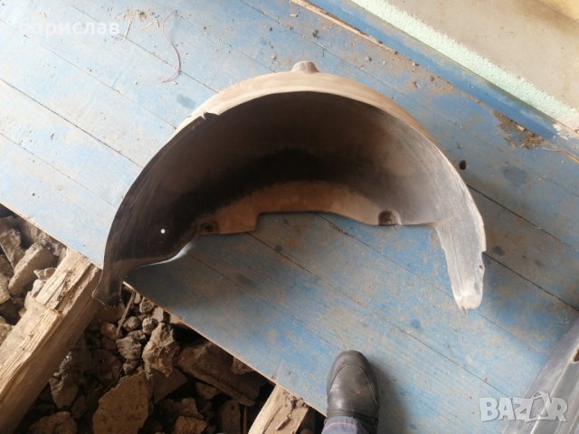 Подкалник за Мерцедес А класа