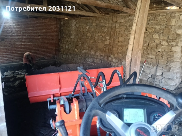 Услуги с мини багер и челен товарач фадрома самосвал Сливен Нова Загора Котел Твърдица Ямбол, снимка 4 - Кърти, чисти, извозва - 52122937