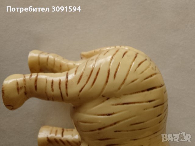 Рядка фигура, скулптура,статуетка Слонче от Слонова кост във перфектно състояние , снимка 3 - Антикварни и старинни предмети - 44296113