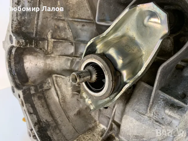 Скоростна кутия Audi S4 A4 B5 (8D2) 1.8T 012301211R , снимка 5 - Части - 49901519