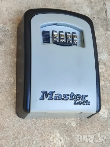 Метална кутия за ключове за апартамент / къща / вила под наем. Сейф за ключ Master Lock - key box, снимка 2 - Други стоки за дома - 51166933