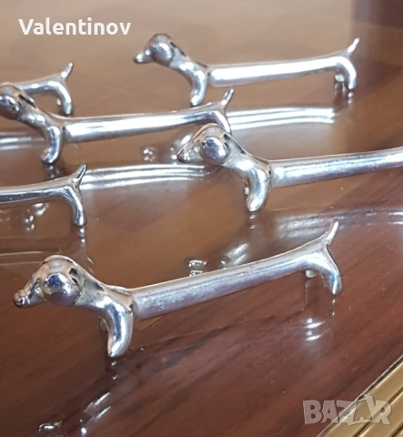 Старинни метални поставки за ножове- кученца, снимка 2 - Антикварни и старинни предмети - 52502562