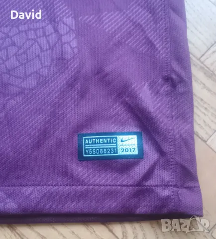 Оригинална юношеска фланелка на Барселона 17/18 Third Jersey, снимка 3 - Футбол - 49940990