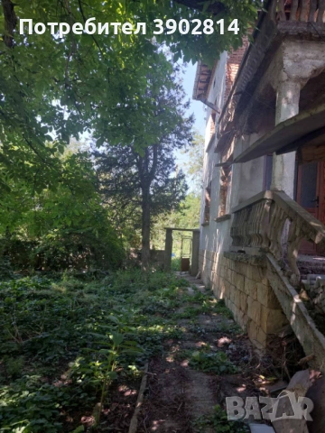 Продавам къща в с. Софрониево