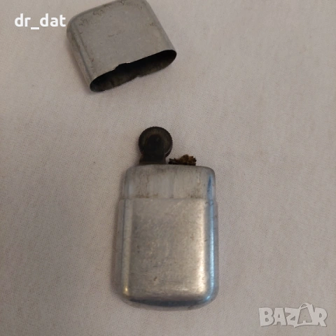 Стари френски бензинови запалки