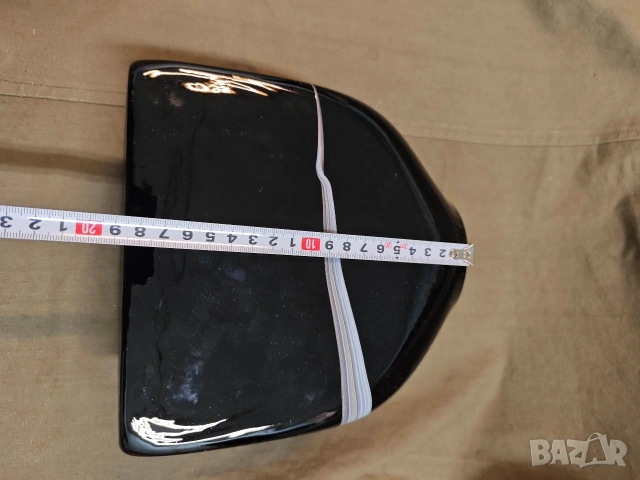 Продавам ваза на " Китка " Нови пазар , снимка 8 - Вази - 53306609