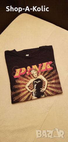 Vintage PINK Funhouse Tour 2010 Tee, снимка 1